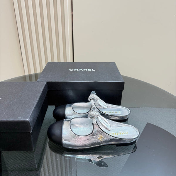 CC 25 Mule Flat Silver Sheepskin 239413