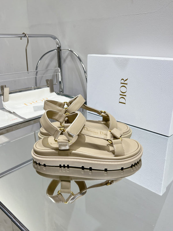 CD D-Wave Sandal In Beige Cowhide 100753