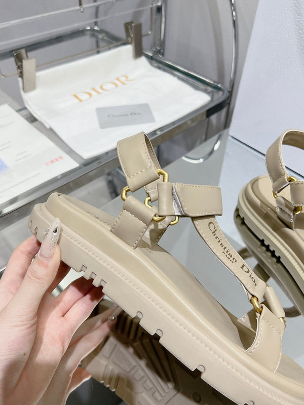 CD D-Wave Sandal In Beige Cowhide 100753