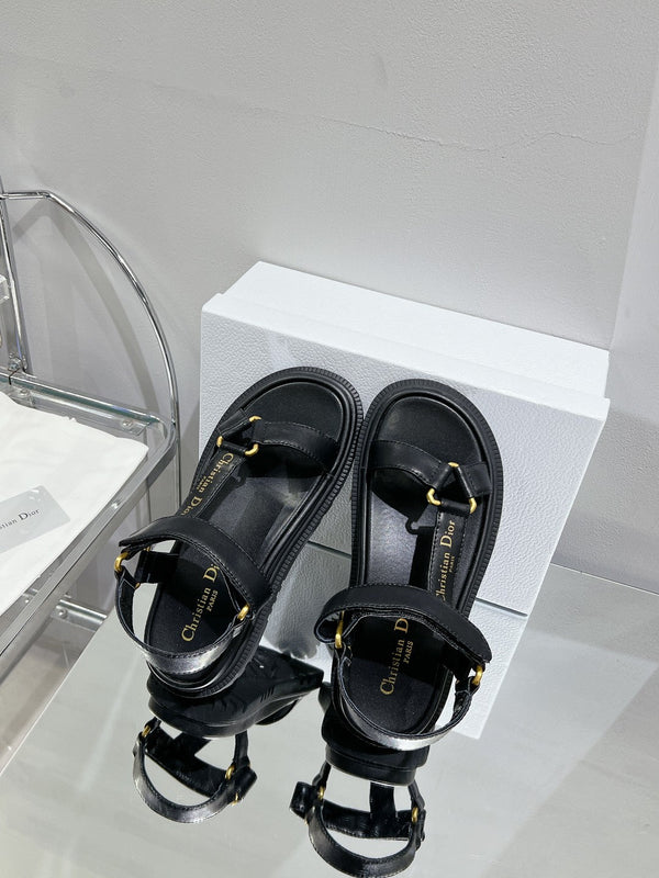 CD D-Wave Sandal In Black Cowhide 100755