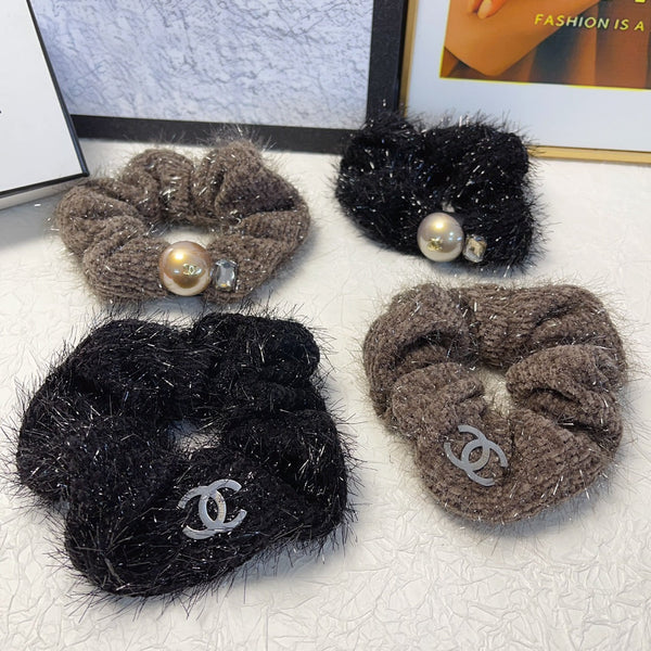 HAIR SCRUNCHIE BROWN WRINKLED FABRIC 151390