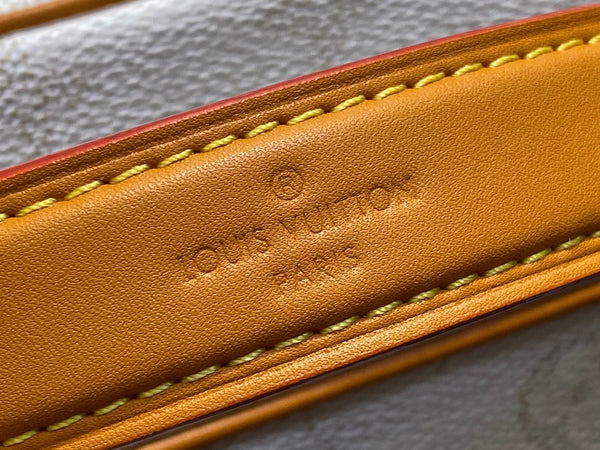 LV Nil 25cm Grey Brown Monogram Canvas