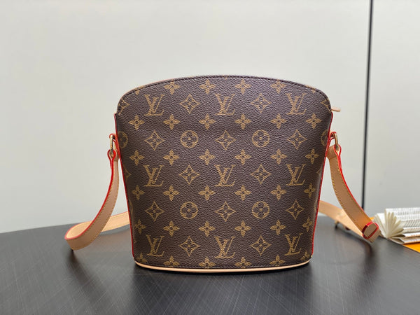 LV Drouot Shoulder Bag 22cm Brown Monogram Canvas