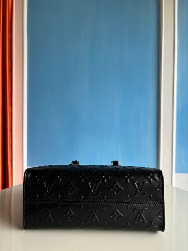 LV SS25 OntheGo Bold 25cm Black Calfskin
