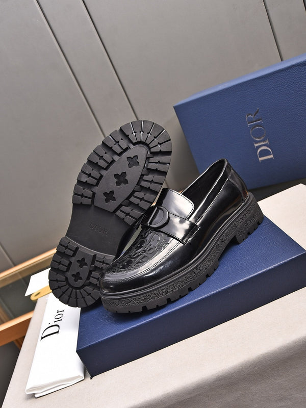 CD SYMBOL EXPLORER LOAFER GLOSSY BLACK MONOGRAM CALFSKIN