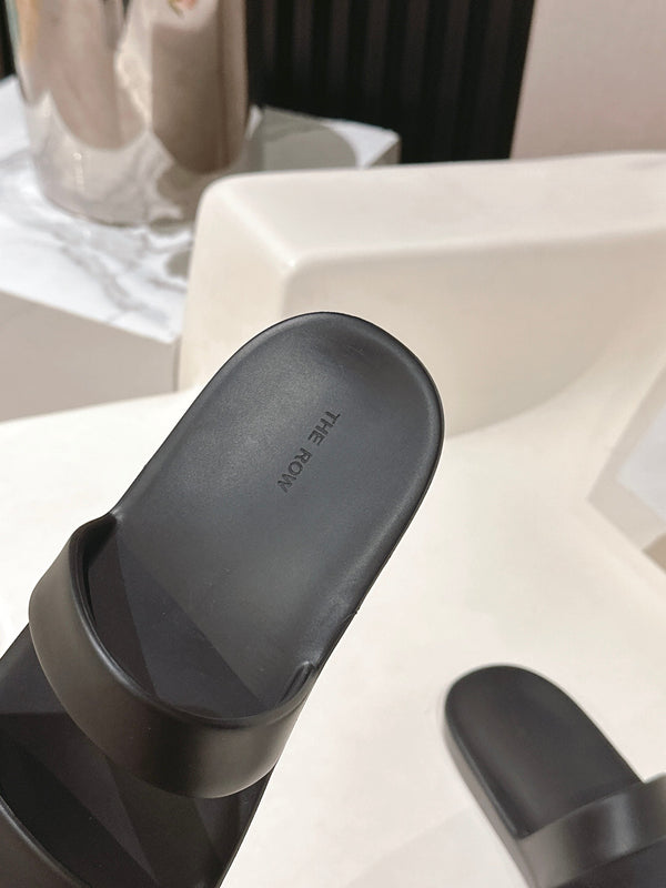 Sandalo The Row 25s Foam in gomma nera 340610