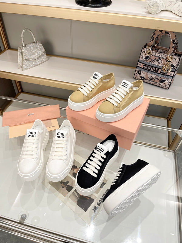 Miu Low Top Skateboard Shoes 50mm Black Canvas 456834