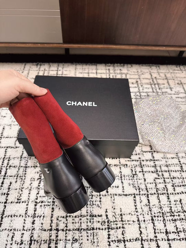 Chanel 25A Winter New Low Boots Black Red Cowhide 393514