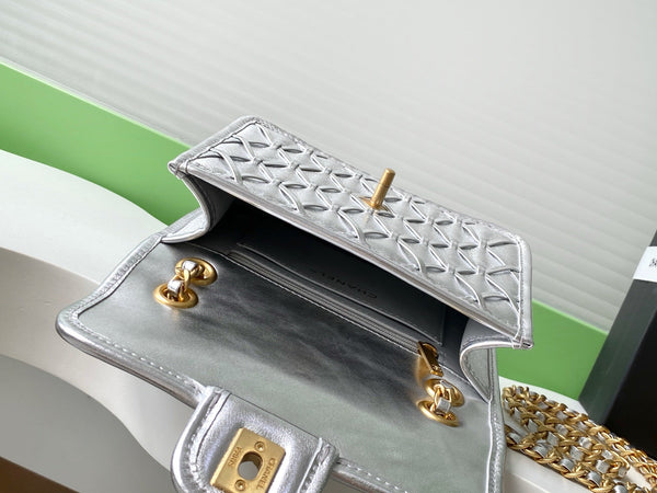 CC 25C Flap Bag 19cm Silver Metalic Quilted Lambskin