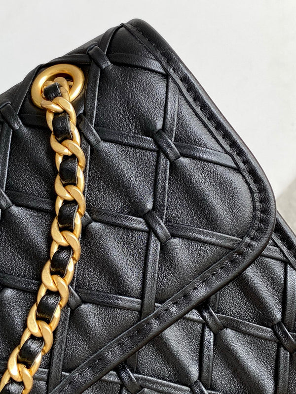 CC 25C Flap Bag 25cm Black Quilted Lambskin