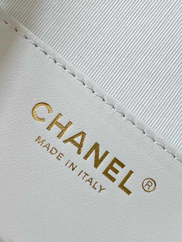 cc 25S Backpack 25cm White Mesh Calfskin