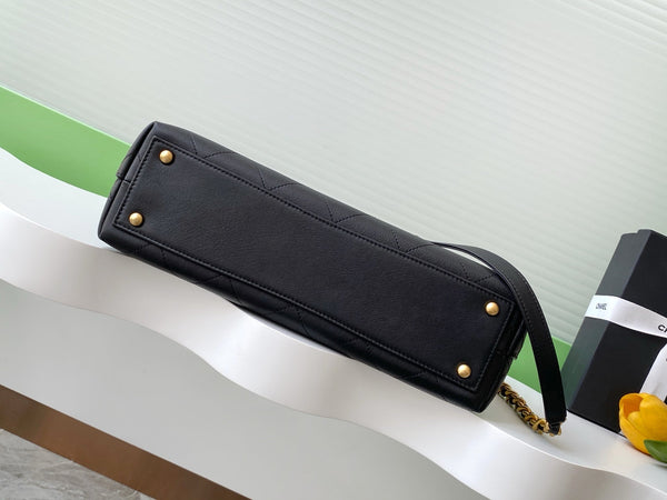 cc 25S Vintage Flap Bag 33cm Top Handle Black Calfskin