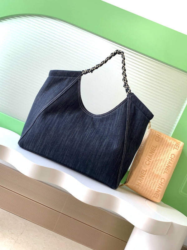 Chanel 25 Tote Bag Navy Blue 48cm Denim Leather 289494