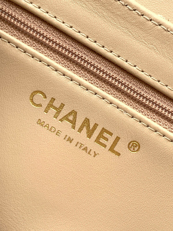 CC 2025 Woven Bag 19cm Gold Raffia Leather 296398