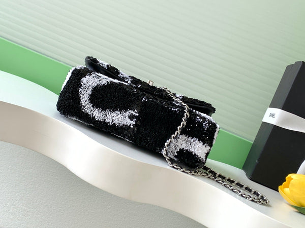 CC 2025 Flap Bag Black White Sequin 298200