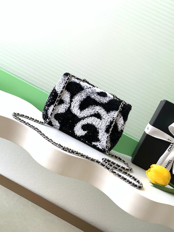 CC 2025 Flap Bag Black White Sequin 298200