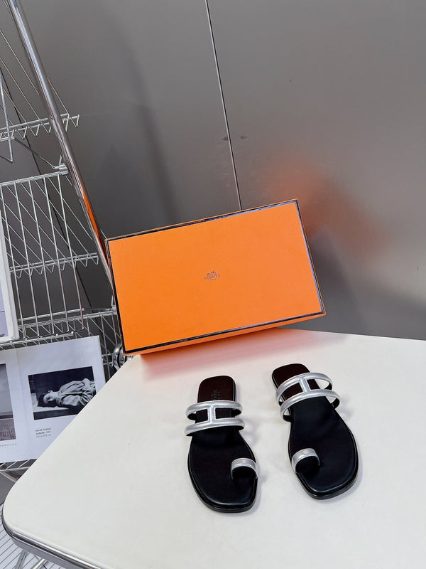 Sandali Georgia in pelle di vitello nera e argento