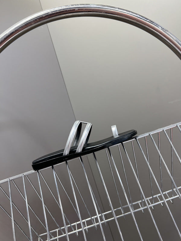 Sandali Georgia in pelle di vitello nera e argento