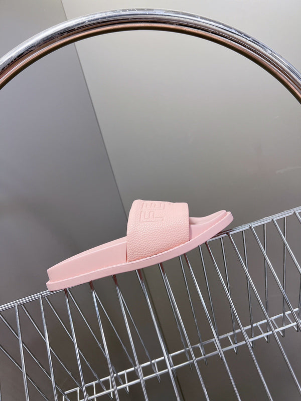 FENDI ROMA SLIDES IN LIGHT PINK LAMBSKIN LEATHER