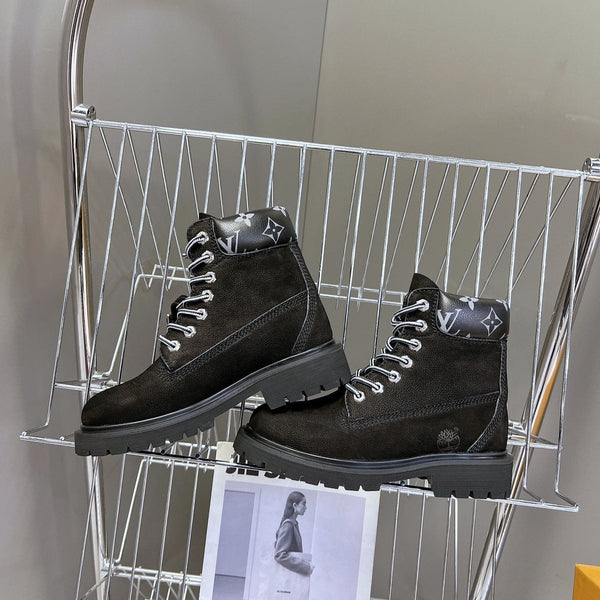 Stivaletto LV x Timberland in pelle di vacchetta nera