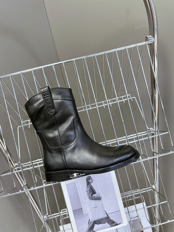 CELINE 25 cowboy boots black calfskin 434413