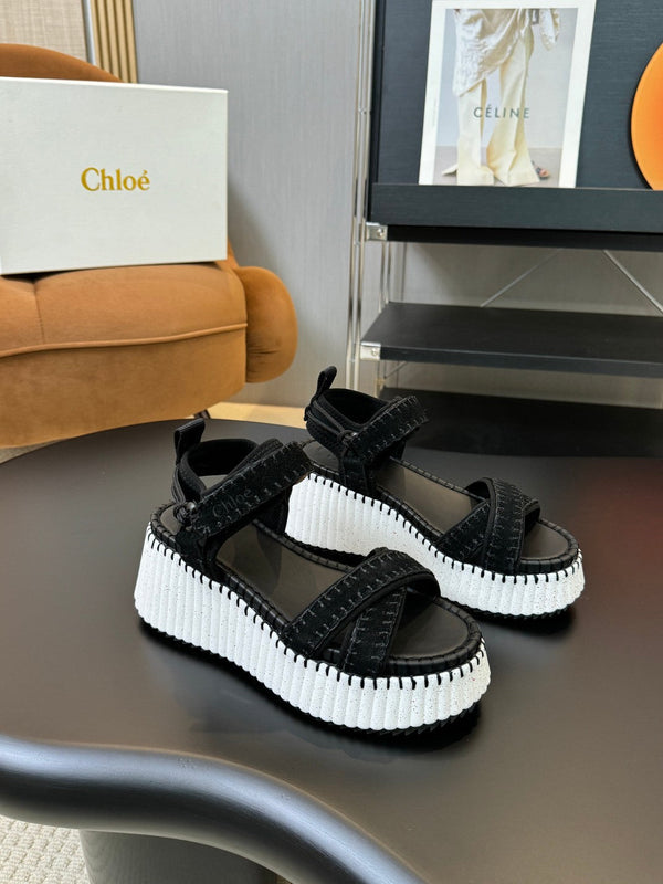 CHLOÉ NAMA WEDGE SANDAL 8 CM IN BLACK SUEDE AND WHITE RUBBER