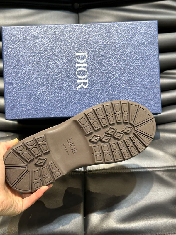 CD & TRAVIS SCOTT SNEAKER BROWN SUEDE