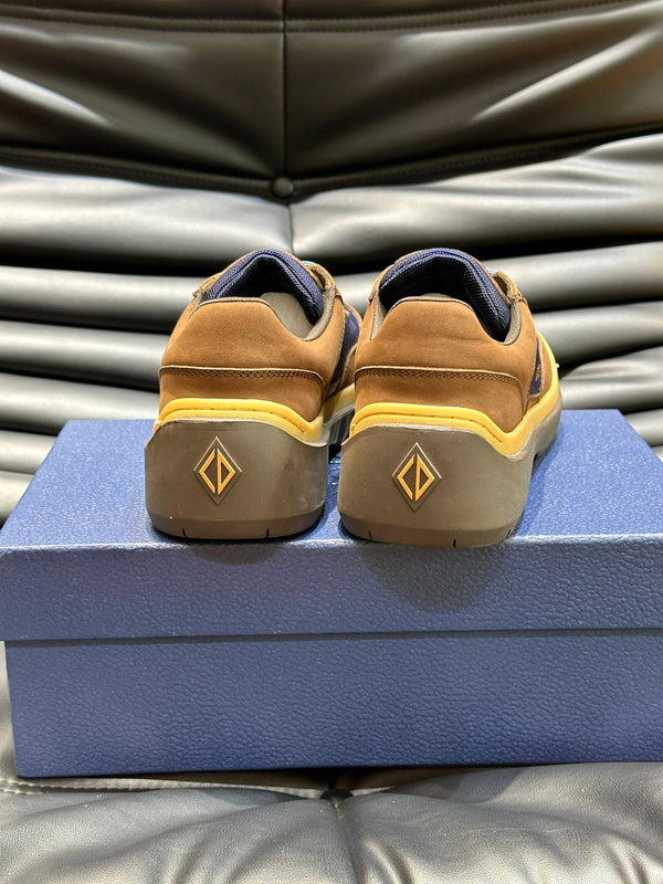 CD & TRAVIS SCOTT SNEAKER BROWN SUEDE