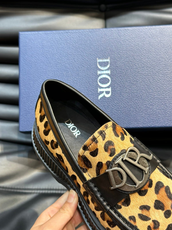 CD EXPLORER ICON LOAFER BLACK AND BRONZE FUR