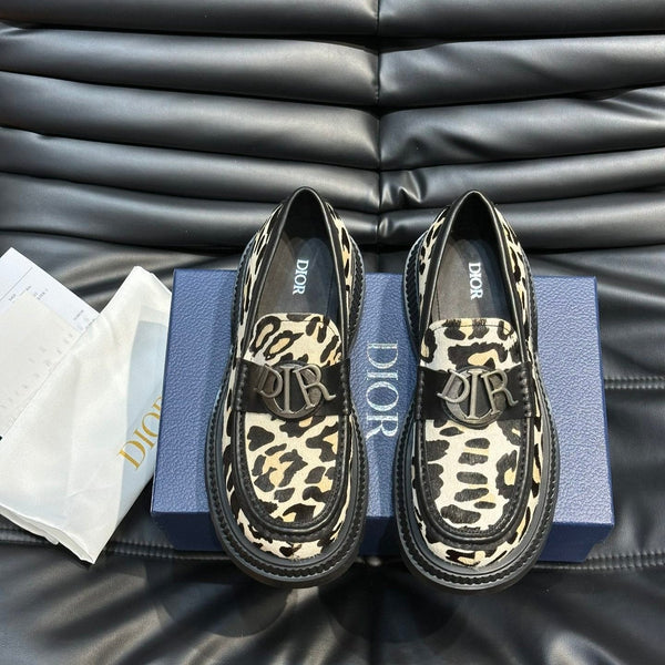 CD EXPLORER ICON LOAFER BLACK AND YELLOW FUR