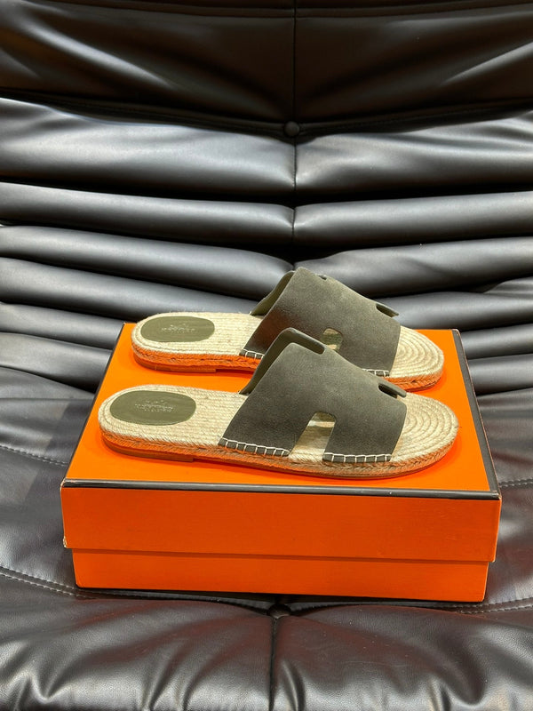 HM ANTIGUA ESPADRILLE SANDAL OLIVE SUEDE