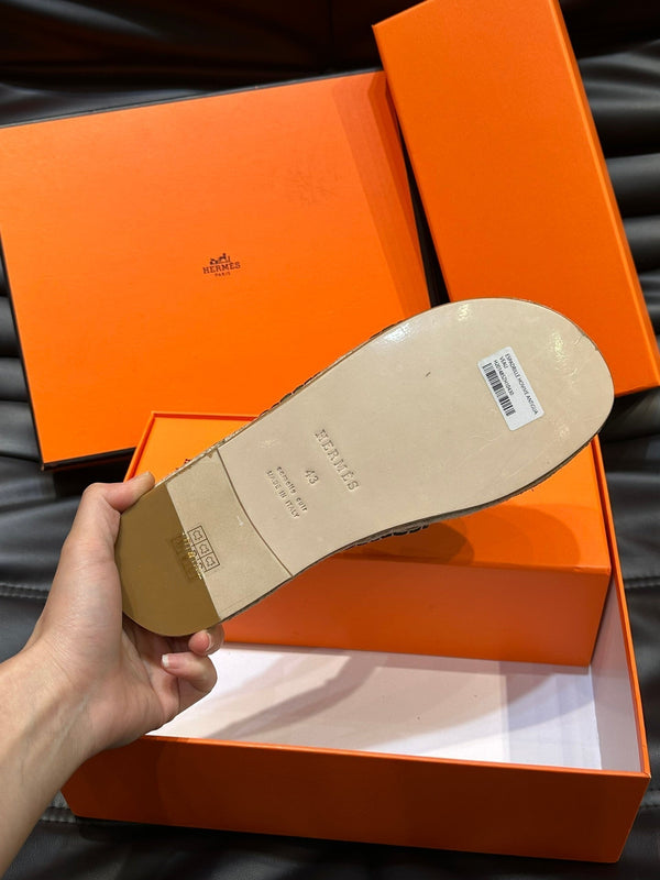 HM ANTIGUA ESPADRILLE SANDAL OLIVE SUEDE