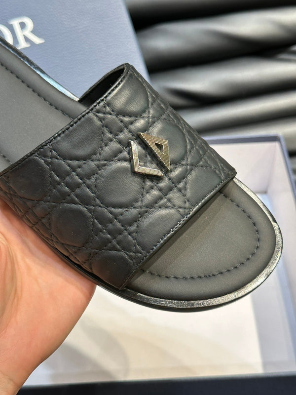 CD ALIAS SUMMER SLIPPER BLACK EMBOSSED CALFSKIN