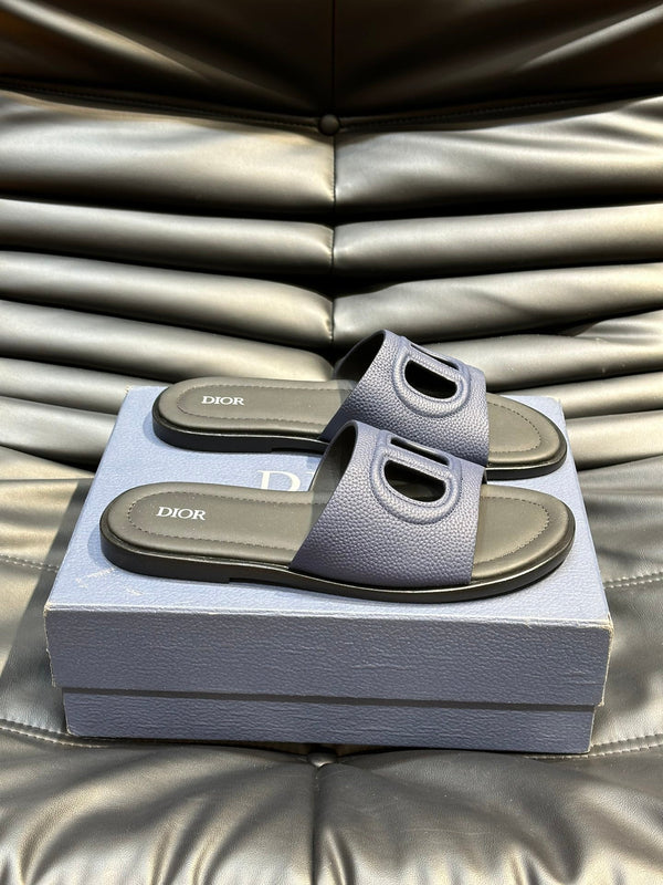 CD D-CLUB SLIDE SLIPPER NAVY GRAINED CALFSKIN