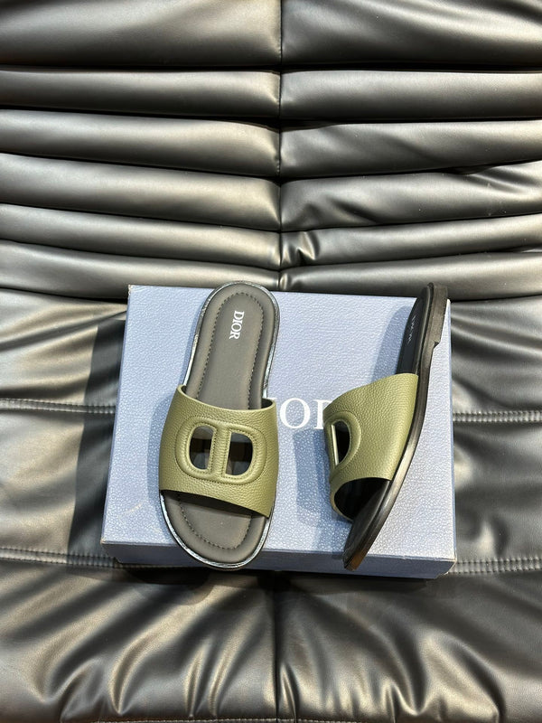 CD D-CLUB SLIDE SLIPPER OLIVE-JUNIPER GRAINED CALFSKIN