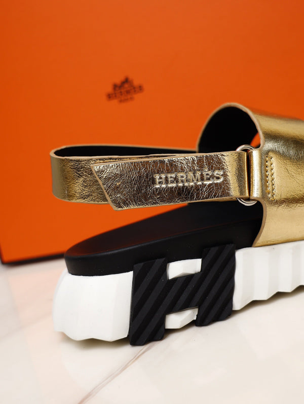 SANDALO HM ELECTRIC IN PELLE DI VITELLO ORO METALLIZZATO