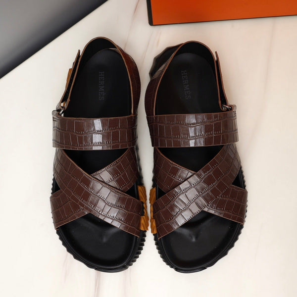 HM ELECTRIC CROCODILE MOTIF SANDAL SYRUP CALFSKIN