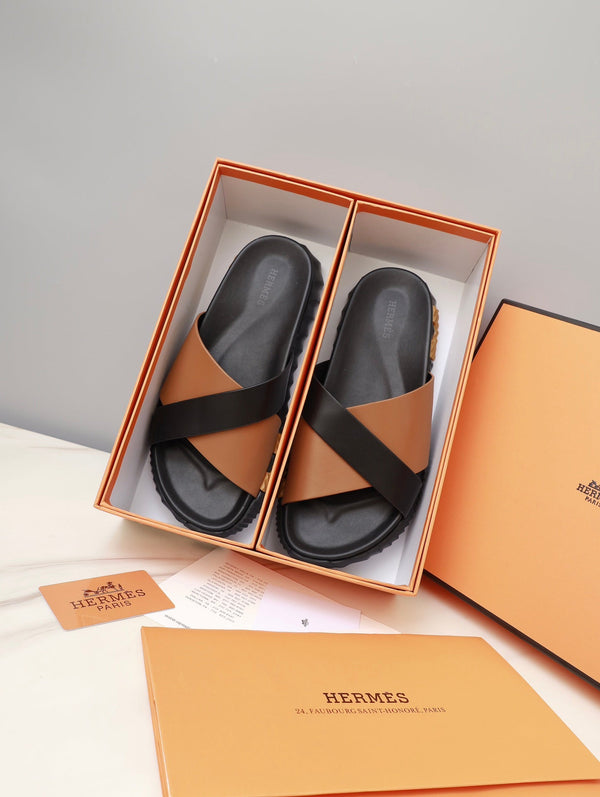 HM INFRA SANDAL BLACK AND SANDSTONE LAMBSKIN