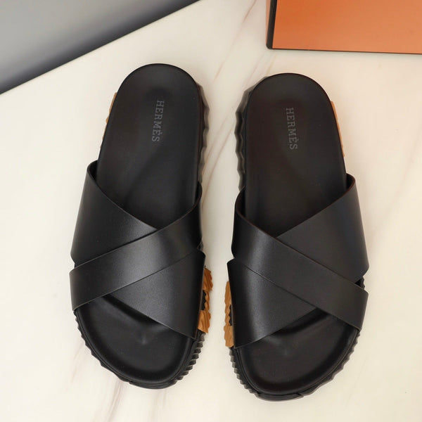 HM INFRA SANDAL BLACK LAMBSKIN