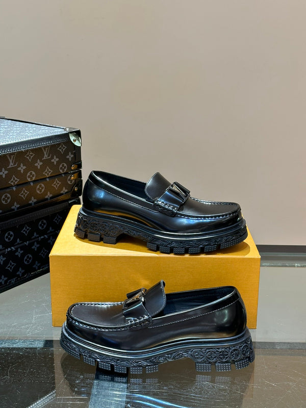 LV MAJOR LOAFER IN BLACK SOFT CALFSKIN