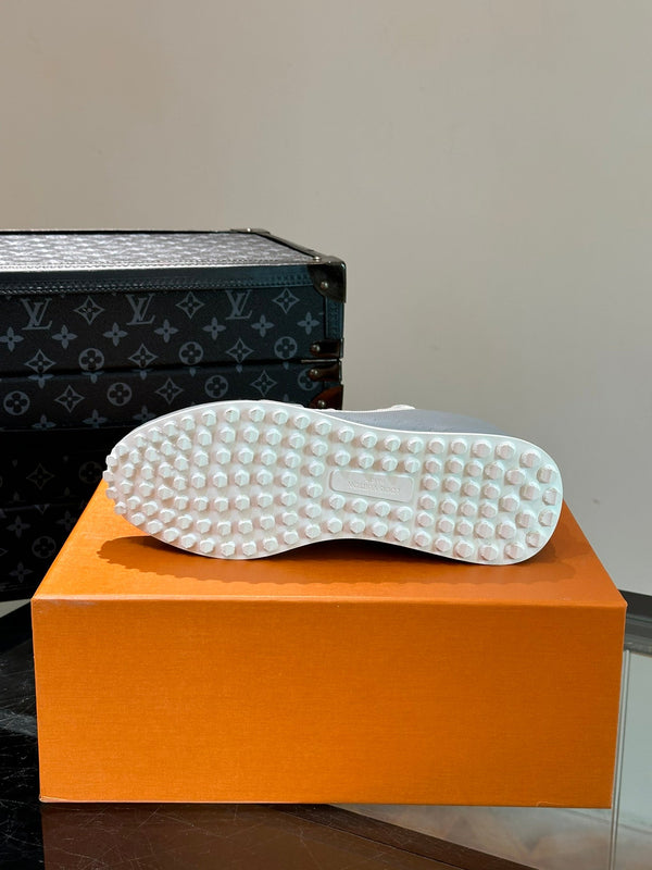 LV SNEAKERS IN GREY MIX WHITE CALFSKIN AND FABRIC BREATHABLE