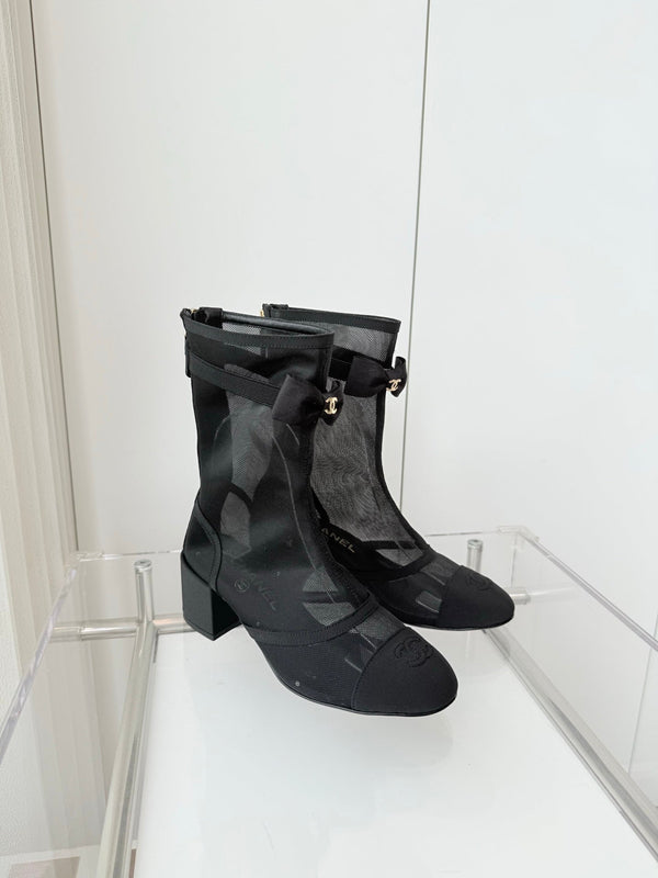 CC 25 Short Boot 55mm Black Mesh Fabric 411468