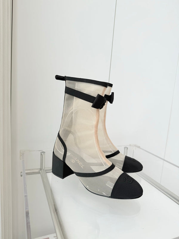 CC 25 Short Boot Beige Black Mesh Fabric 411469