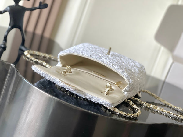 Chanel 25 Sequin Embroidered 21cm Bag White Leather Sequins 286172