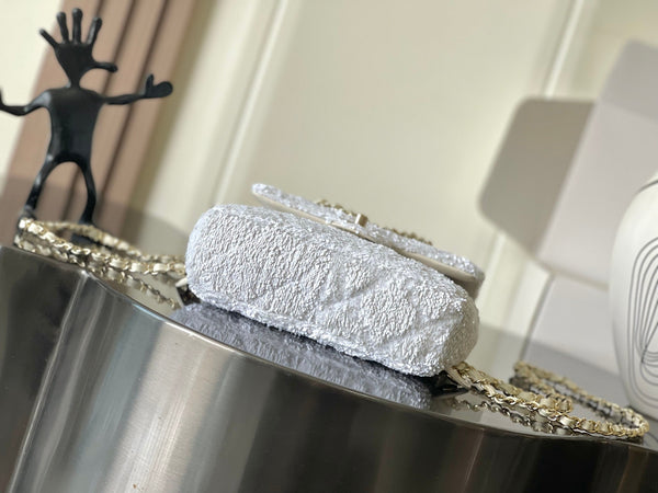 Chanel 25 Sequin Embroidered 21cm Bag White Leather Sequins 286172