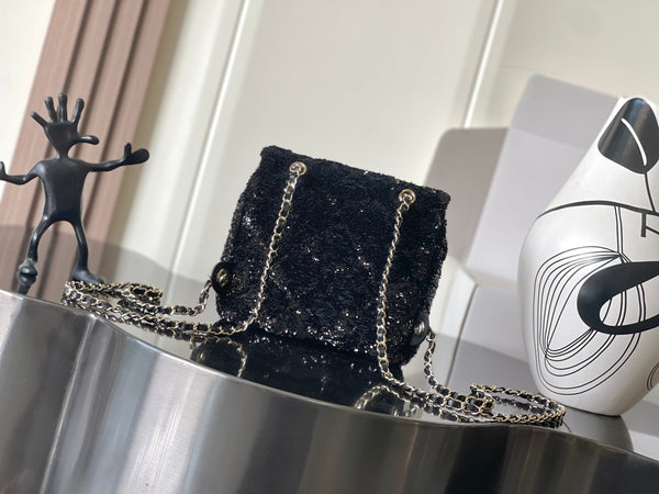 Chanel 25 Sequin Embroidered 21cm Bag Black Leather Sequins 286173