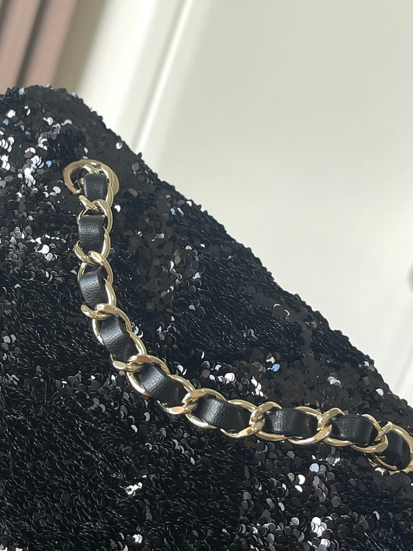 Chanel 25 Sequin Embroidered 21cm Bag Black Leather Sequins 286173