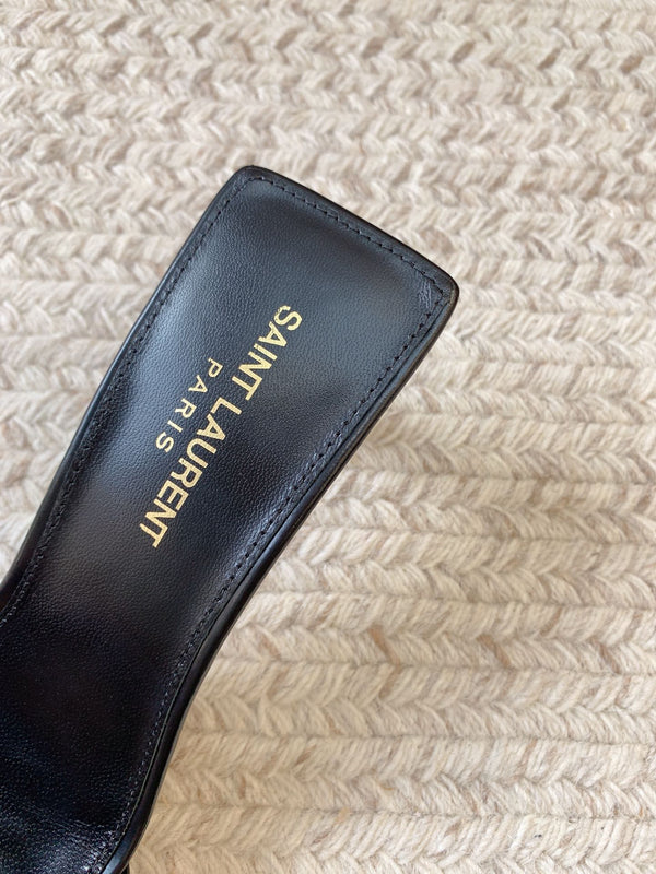 HIGH MULES WITH SQUARE TOE IN BLACK SMOOTH CALFSKIN