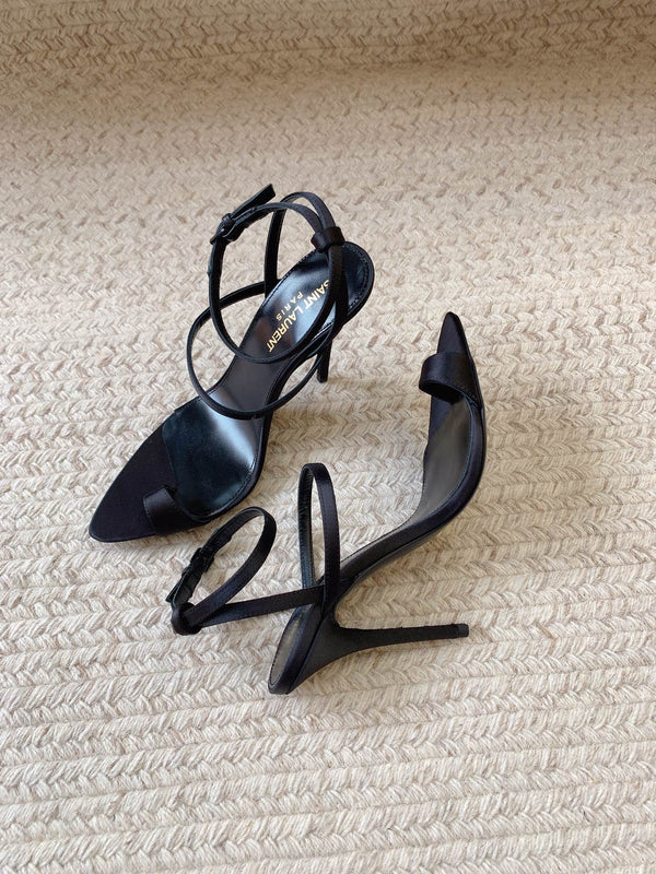 HIGH FLIP FLOPS SANDAL WITH STRAP IN BLACK SILK