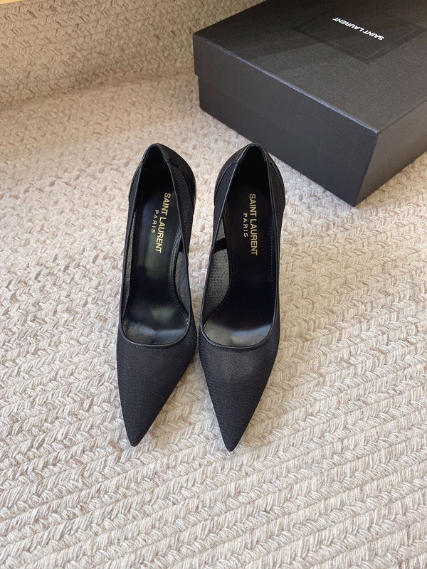 NORMA PUMPS IN BLACK MESH